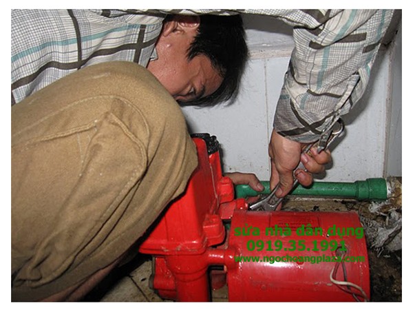 Thợ sửa máy bơm nước tại nhà TP HCM