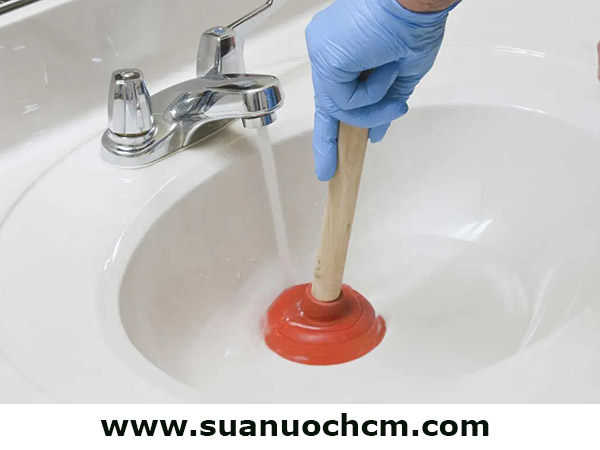 Dịch vụ thông tắc bồn rửa tại quận 1 giá rẻ