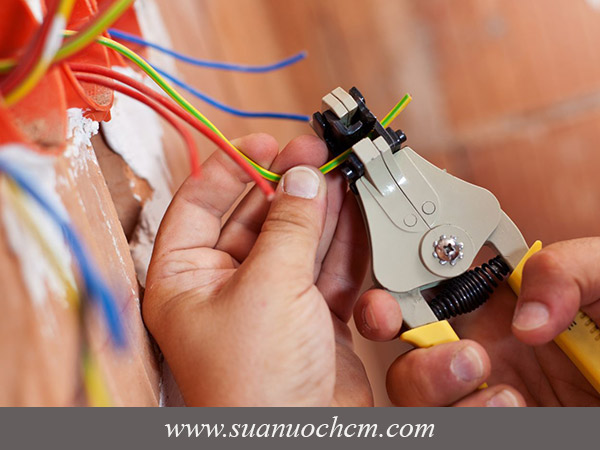 Thợ sửa điện nước tại quận 6 tay nghề cao