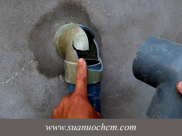 Các hư hỏng về đường ống nước