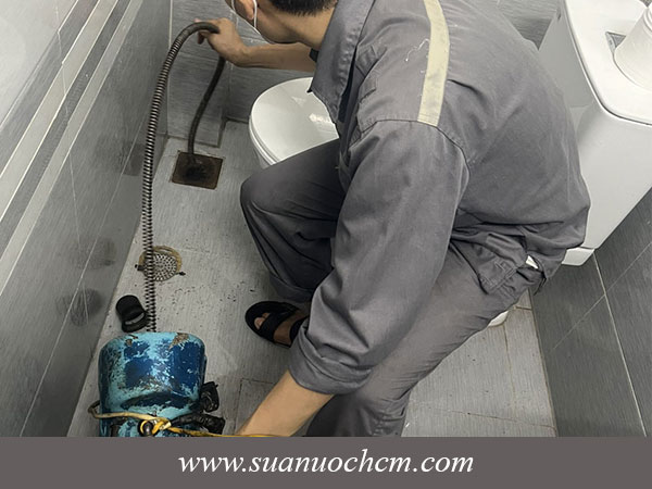 Một số cách thường sử dụng để thông cầu cống