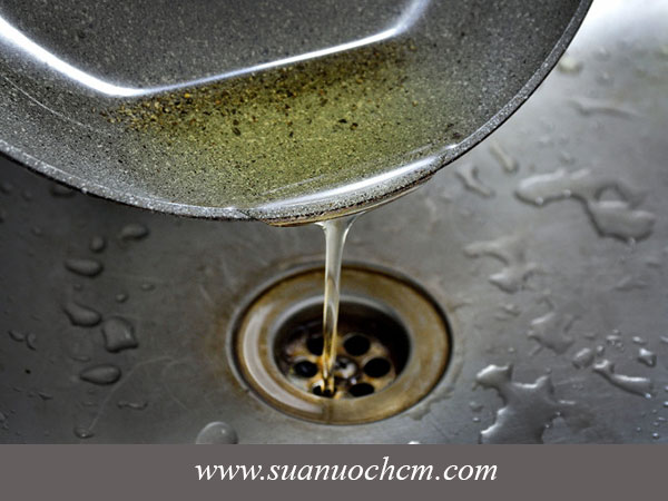 Nguyên nhân làm tắc nghẹt chậu rửa