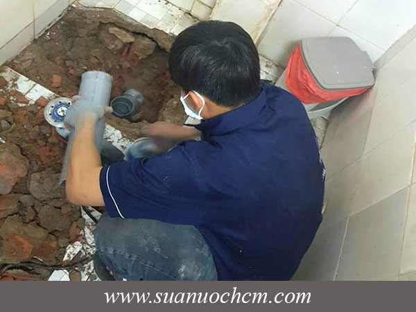 Thợ sửa ống nước tại quận 11 tay nghề cao