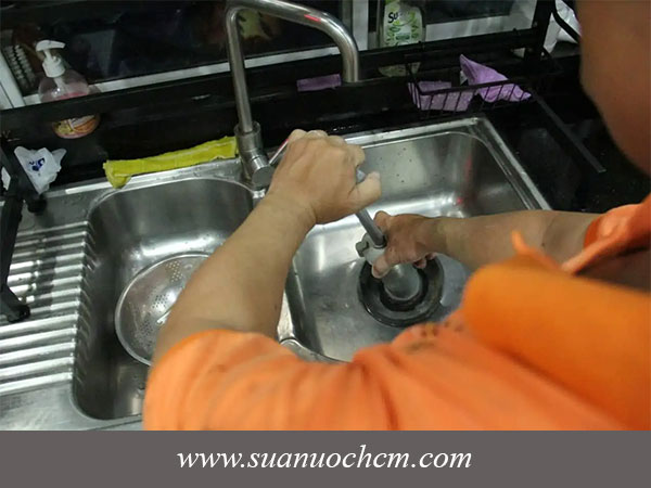 Thợ thông tắc chậu rửa tại quận 12 tay nghề cao
